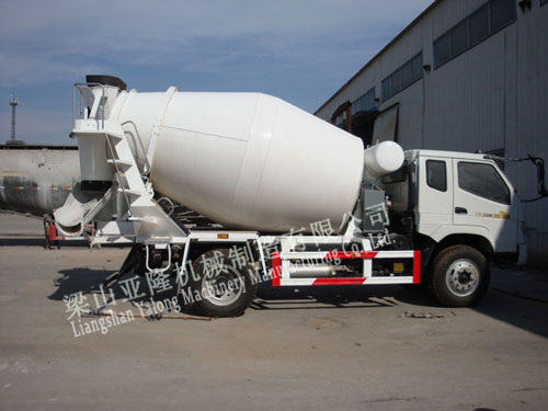 攪拌運(yùn)輸車