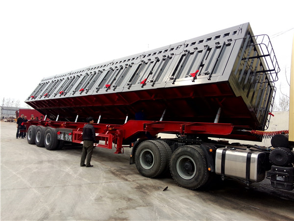 重型側(cè)翻自卸半掛車(chē)