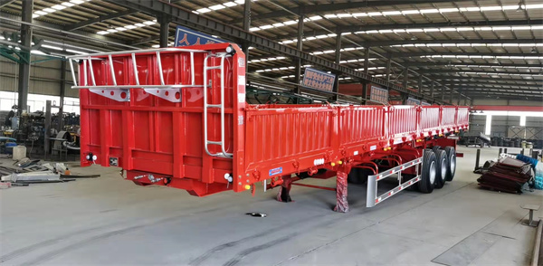 側(cè)翻自卸半掛車廠