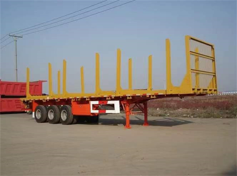 半掛平板運(yùn)輸車
