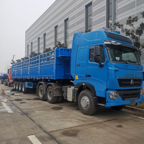 山東倉欄半掛車