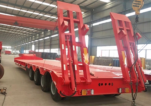 梁山掛車(chē)廠(chǎng)